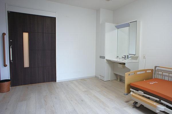 しずか荘　デイサービス（パート） の看護師求人メイン写真3