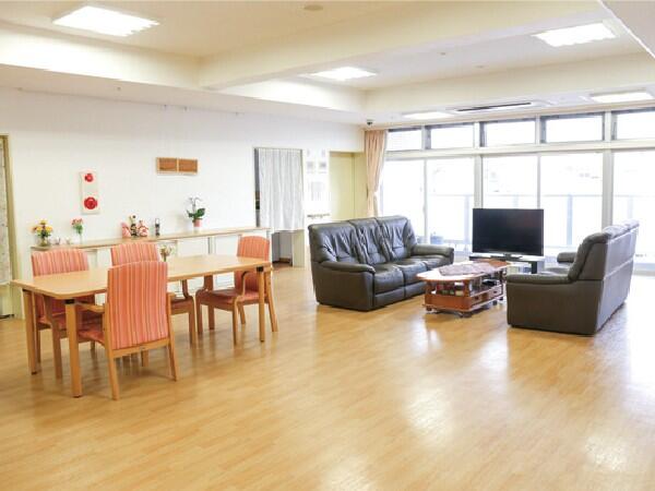 住宅型有料老人ホーム シティホーム山鼻（常勤）の介護福祉士求人メイン写真2