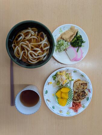 西山荘（パート）の調理補助求人メイン写真3