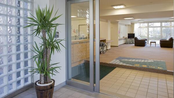 住宅型有料老人ホームリブイン若葉（常勤）の一般事務求人メイン写真3