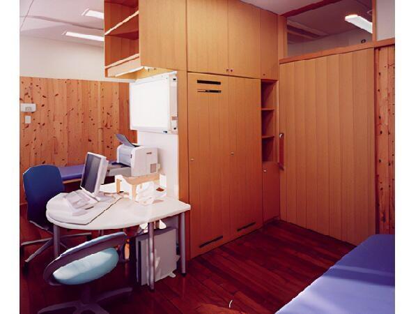 さのすこやかクリニック（常勤）の看護師求人の写真