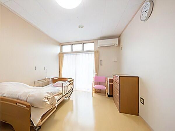 特別養護老人ホーム 水の花荘（パート）の准看護師求人メイン写真2