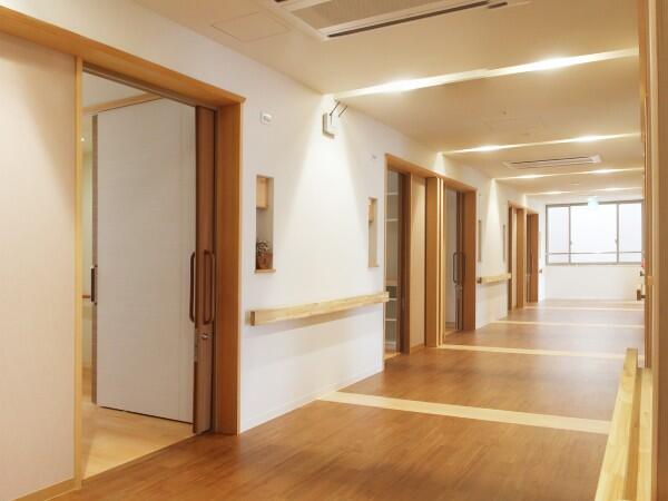 サービス付き高齢者向け住宅 あぷり志紀（常勤）のケアマネジャー求人メイン写真5