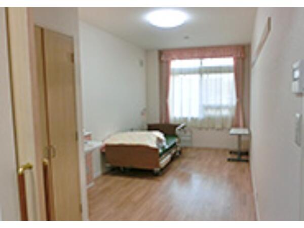 介護付有料老人ホームコスモスあもり（常勤）の看護師求人メイン写真2