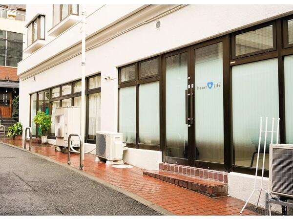 Heart Life～こころの悩み相談所～ 渋谷店（受付 / 常勤）の一般事務求人メイン写真2