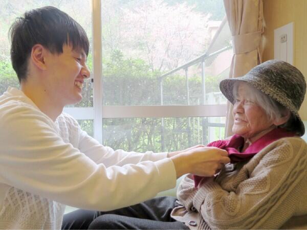 特別養護老人ホーム晃の園（パート）の介護福祉士求人メイン写真4