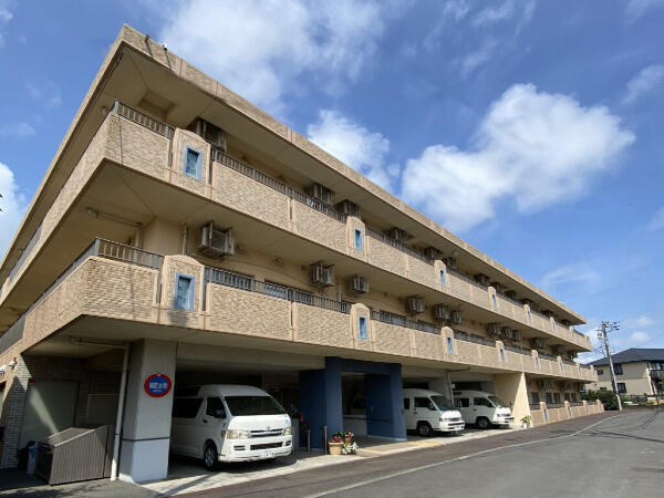 特別養護老人ホームハピネス茅ヶ崎（パート）の介護福祉士求人メイン写真2