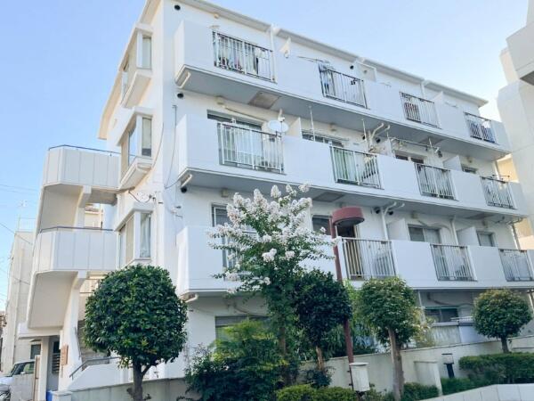 有料老人ホーム 愛恩ガーデンハウス品川（常勤）の介護福祉士求人メイン写真1