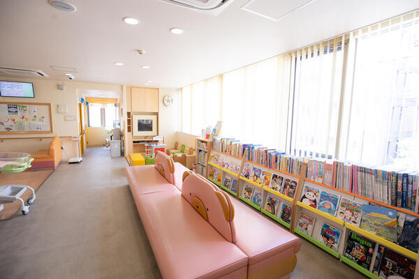 箕面レディースクリニック（小児科 / パート）の看護師求人メイン写真3