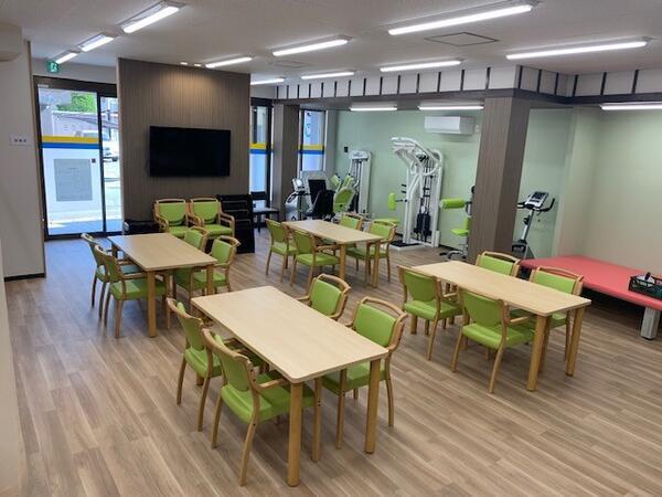 デイサービス　ステップ中野台（パート） の介護職求人の写真