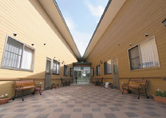 グループホームあかり 川島苑（夜勤専従パート）の介護職求人の写真