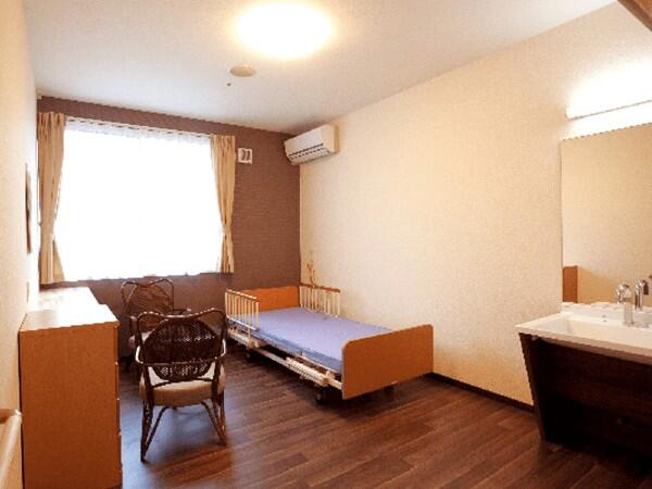 介護付有料老人ホーム　サンビレッジ清風のしろ（常勤）の介護職求人メイン写真4