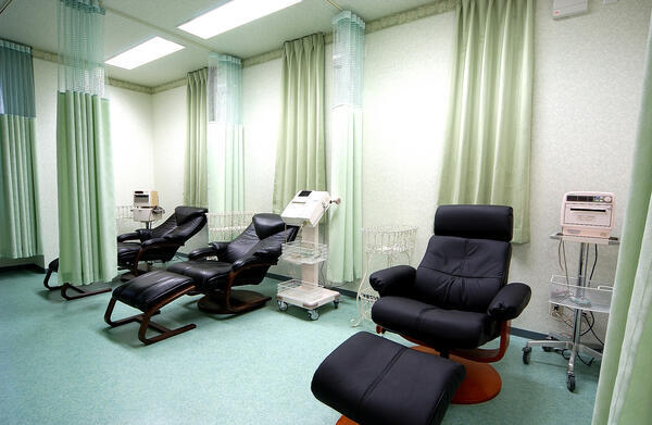 箕面レディースクリニック（外来 / 常勤）の看護師求人メイン写真3