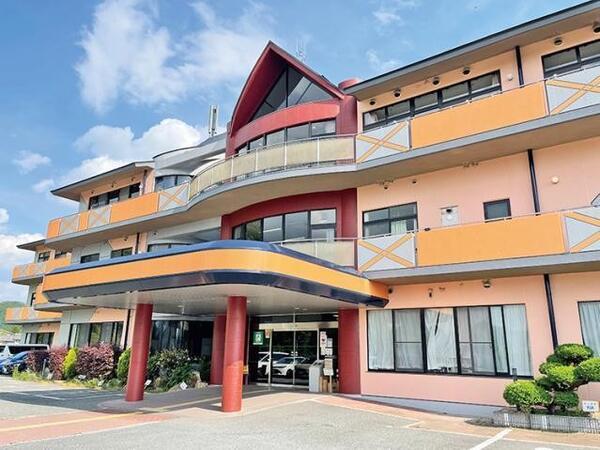 介護老人保健施設 西谷憩いの家（常勤）の介護職求人の写真