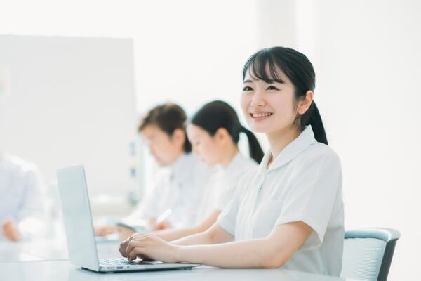 生活リハビリセンター友・遊（パート）の一般事務求人の写真