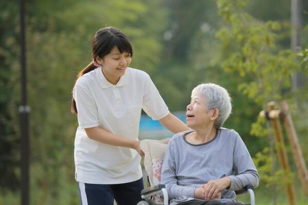浦安愛光園（常勤）の介護福祉士求人メイン写真2