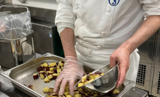 HOTDISH株式会社 櫻川介護老人保健施設（常勤）の調理師/調理員求人の写真