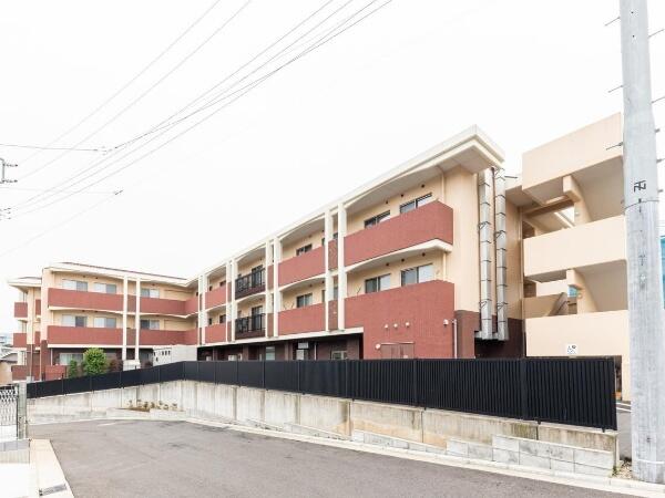 イリーゼ横浜三ッ沢（管理者候補/常勤）の一般事務求人メイン写真5