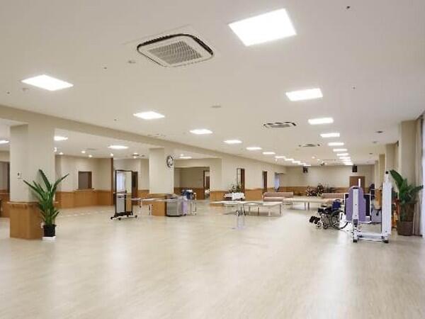 介護老人保健施設福の里 花乃邸 （デイケアサービス/常勤） の介護福祉士求人メイン写真4