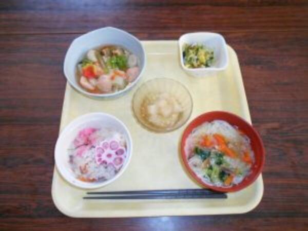 通所介護事業所 桜島苑（常勤）の介護職求人メイン写真4