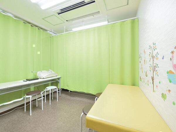 あやせ皮ふと子どものクリニック（パート）の准看護師求人メイン写真4