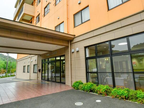 特別養護老人ホーム 笠岡すみれ苑（パート）の看護師求人の写真