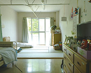 障害者支援施設どんぐりの郷（パート）の看護師求人メイン写真3