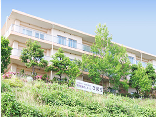 特別養護老人ホーム ひばり（日勤常勤）の看護師求人の写真