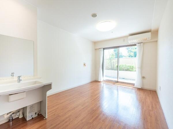 イリーゼ浦和大門（パート）の介護福祉士求人メイン写真3