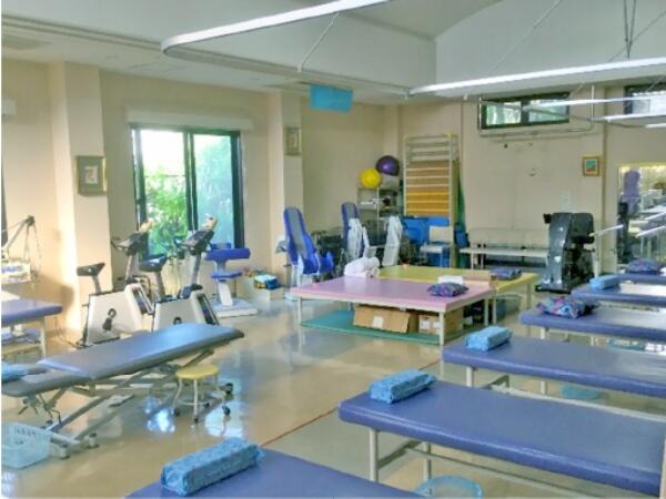 コムタ外科整形外科医院（常勤）の理学療法士求人の写真