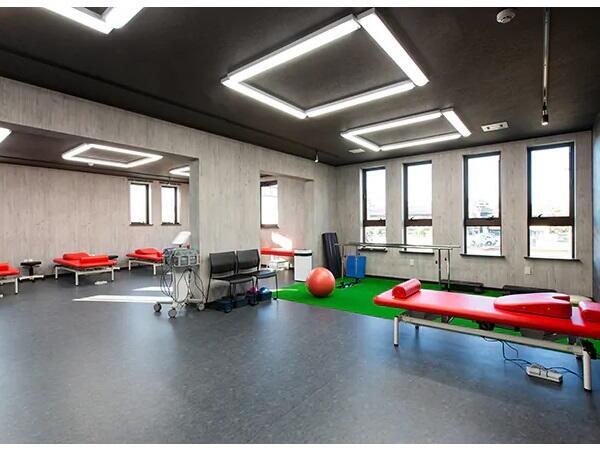 三鷹整形外科（パート）の理学療法士求人メイン写真4