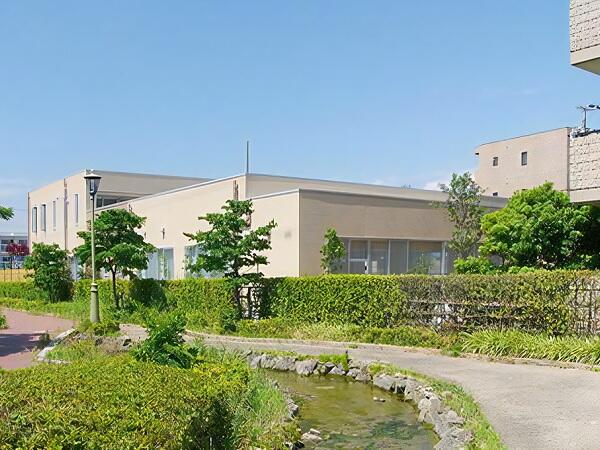 半田デイサービスセンターひばり（常勤）の介護福祉士求人の写真