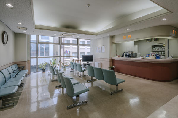 﨑元病院（外来/常勤）の看護師求人メイン写真2