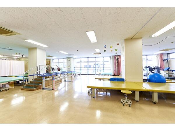 横浜新都市脳神経外科病院（常勤）の作業療法士求人メイン写真2