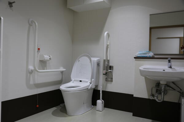 住宅型有料老人ホーム シャンテ高槻（夜勤専従パート）の介護職求人メイン写真3