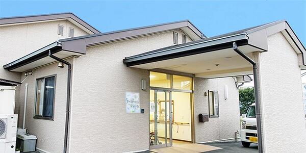 デイサービスにじいろ（常勤）の介護福祉士求人の写真