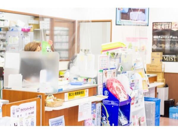 セレブ薬局 上野東店（パート）の薬剤師求人メイン写真2