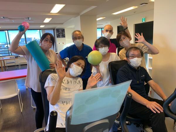 鈴木慶やすらぎクリニック　通所リハビリテーションあんねいの介護職求人メイン写真3