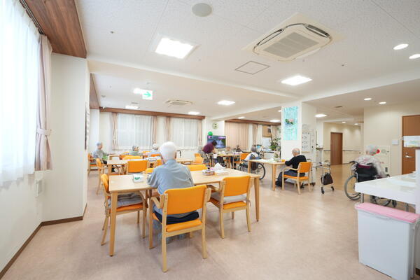 プラチナ・シニアホーム川越的場（施設長/正社員） の介護職求人メイン写真4