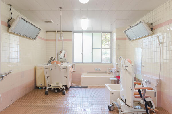 特別養護老人ホーム 寝屋川苑（パート）の介護職求人メイン写真5