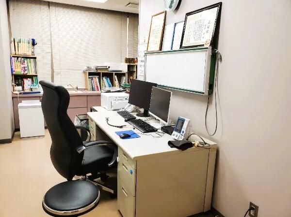 四位例内科クリニック（産休代替 / 常勤） の看護師求人の写真