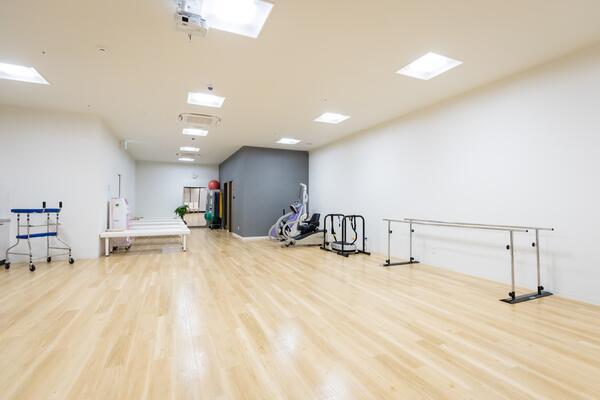 枚方大橋つじもと整形外科クリニック（パート）の理学療法士求人メイン写真4