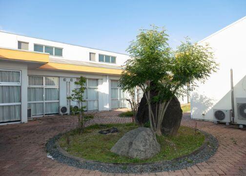 特別養護老人ホーム つつじ苑（常勤）の介護職求人メイン写真2