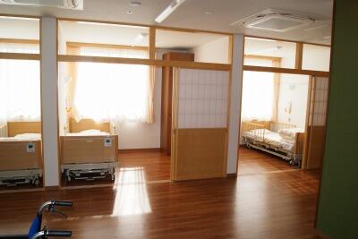 特別養護老人ホーム 久喜ことぶき苑（パート）の介護職求人メイン写真4