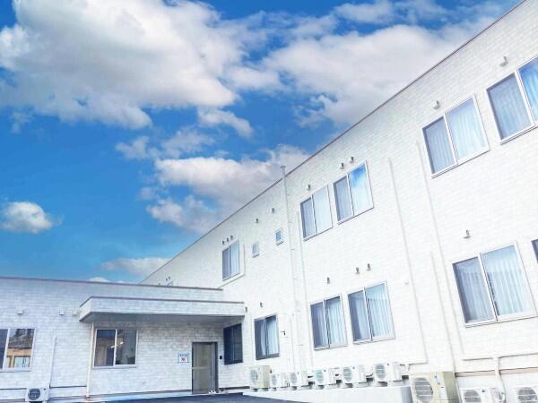 有料老人ホーム メディケアハウス西原千原（契約社員）の准看護師求人の写真