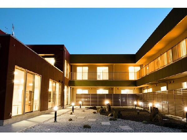 特別養護老人ホーム グリーンホーム（パート）の准看護師求人メイン写真2