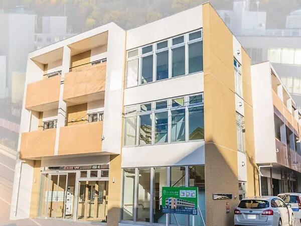 サービス付き高齢者向け住宅 ロータス山鼻邸（パート）の介護職求人メイン写真2