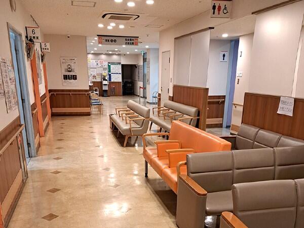 那珂川病院（常勤）の看護助手求人メイン写真4