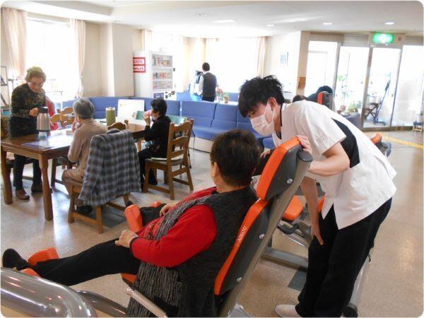 介護老人保健施設ハーモニィー（パート）の准看護師求人メイン写真2