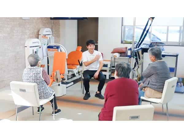 ポラリスデイサービスセンター曽根（常勤）の介護福祉士求人の写真